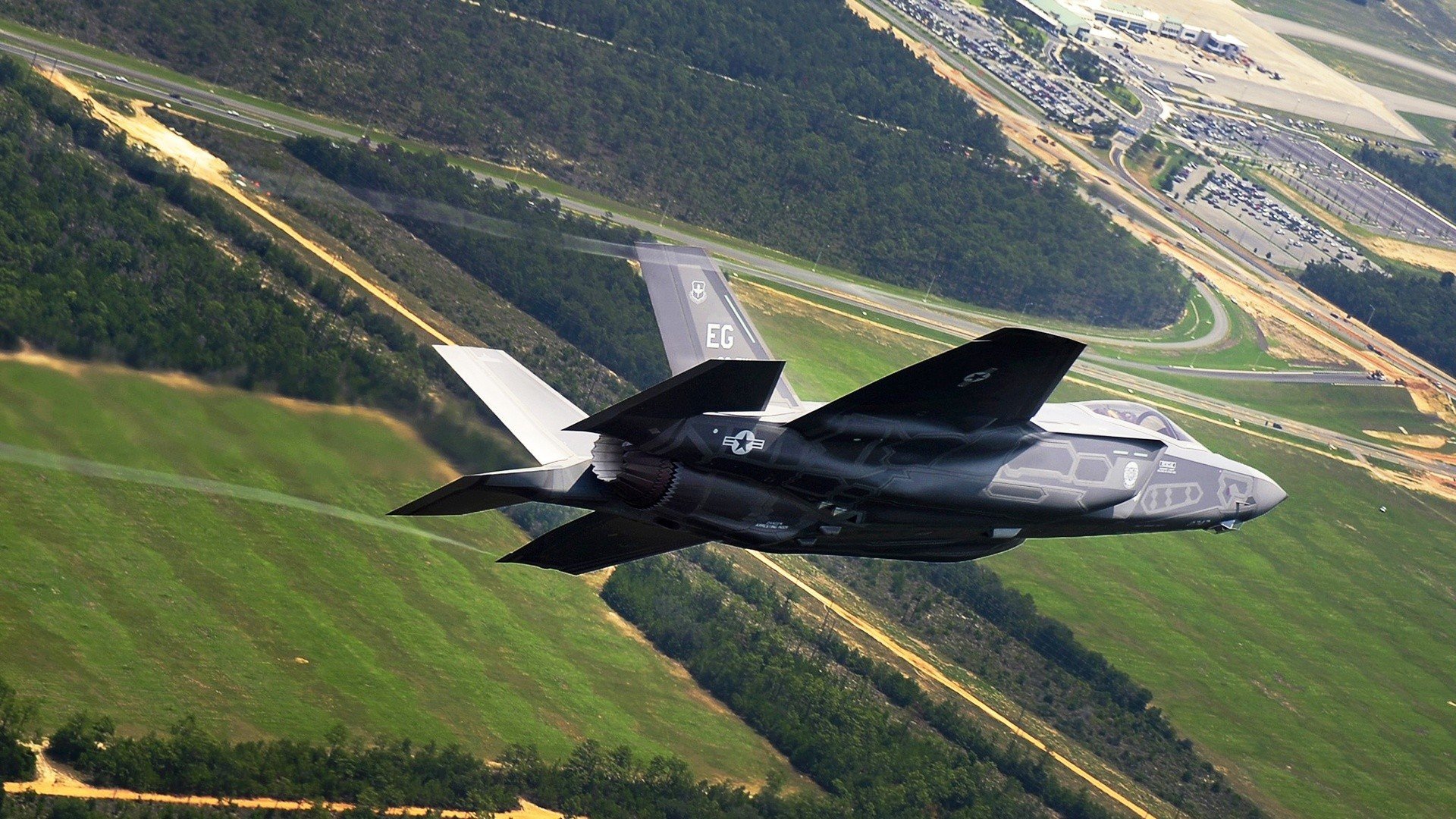 主教练岗位是否应引入考核积分排名制度,教练员排名是根据哪些维度作为考核标准