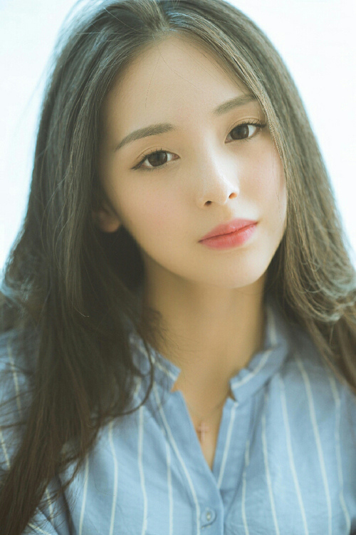 开云官方-中超球队奋力争胜，目标冲击联赛前列，中超各队投入